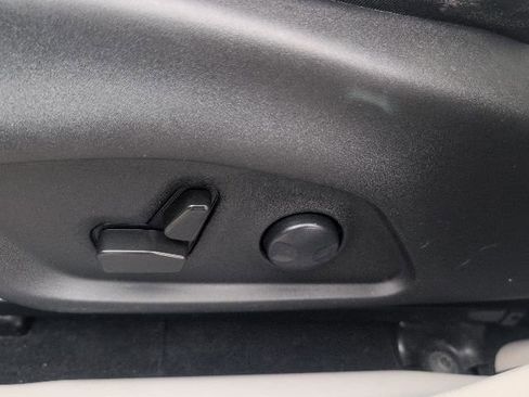 Used 2022 Jeep Compass Limited image 20