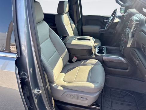 Used 2019 Chevrolet Silverado 1500 LTZ AWD/4WD image 25