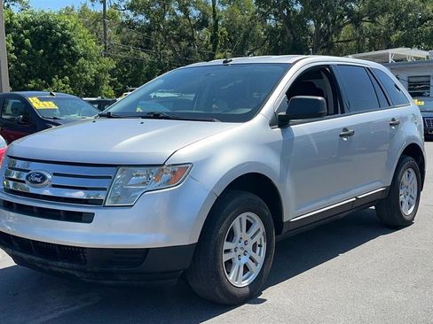 Used 2010 Ford Edge SE FWD image 2