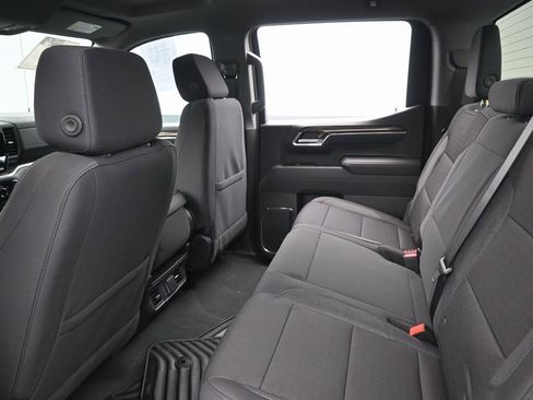 Used 2025 Chevrolet Silverado 1500 LT image 29