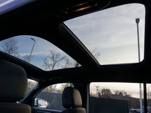 New 2026 Mercedes-Benz GLB 250 4MATIC image 16