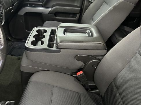 Used 2018 Chevrolet Silverado 1500 LT w/ All Star Edition image 13