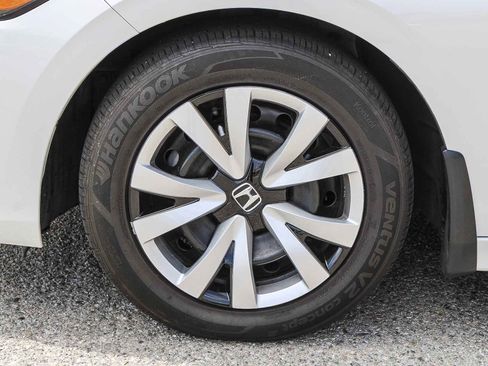 Used 2023 Honda Civic LX image 13