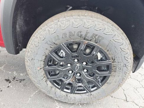 New 2026 Chevrolet Colorado Trail Boss AWD/4WD image 13