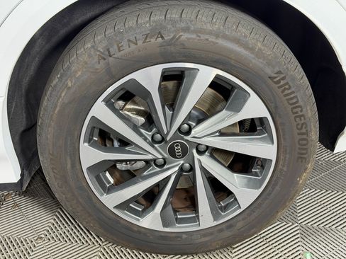 Used 2025 Audi Q6 e-tron Premium Plus w/ Premium Plus AWD/4WD image 13