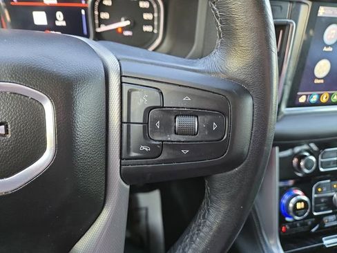 Used 2021 GMC Yukon XL Denali w/ Denali Premium Package image 20