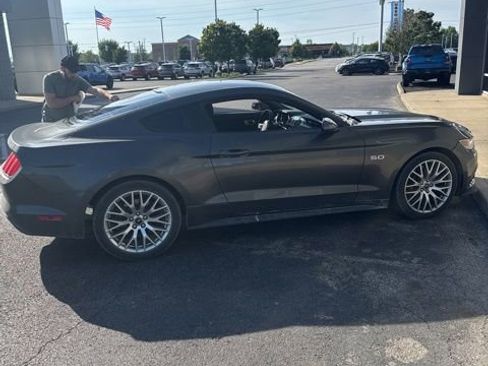 Used 2017 Ford Mustang GT w/ GT Performance Package RWD image 8