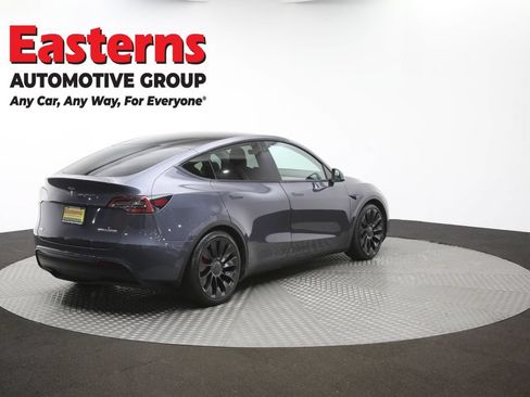 Used 2022 Tesla Model Y Performance AWD/4WD image 37