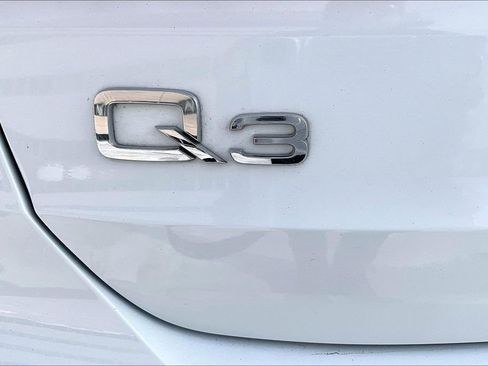 Used 2024 Audi Q3 2.0T Premium Plus w/ Premium Plus Package image 24