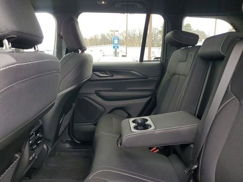 Certified 2025 Jeep Grand Cherokee Laredo X w/ Luxury Tech Group I image 16