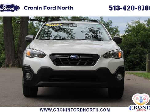 Used 2023 Subaru Crosstrek 2.5i Sport AWD/4WD image 2
