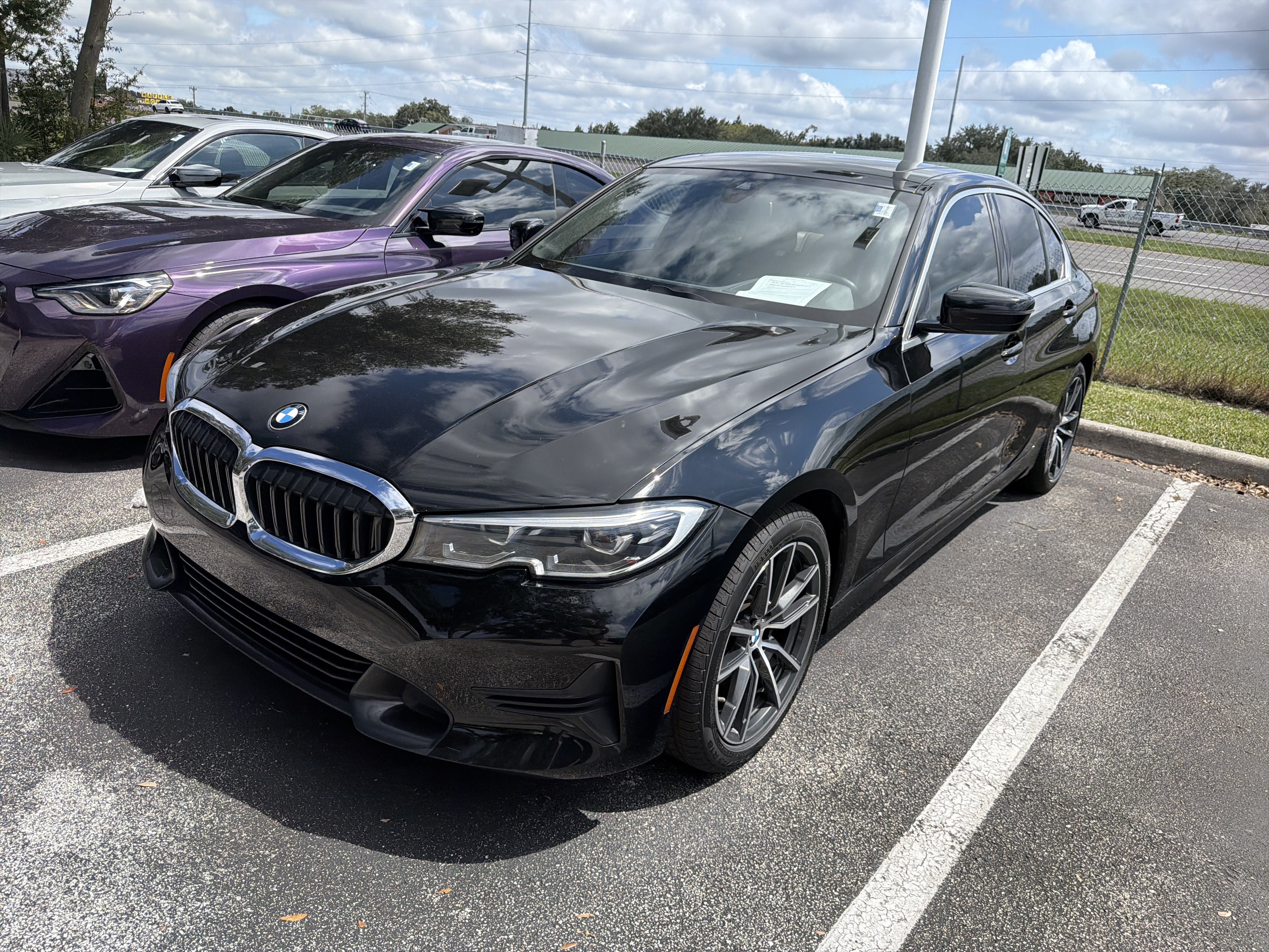 Used 2020 BMW 330i Sedan w/ Premium Package RWD image 3