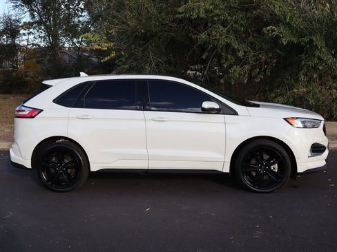 Used 2020 Ford Edge ST w/ Equipment Group 401A image 3