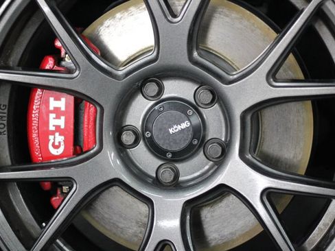 Used 2019 Volkswagen GTI SE FWD image 56