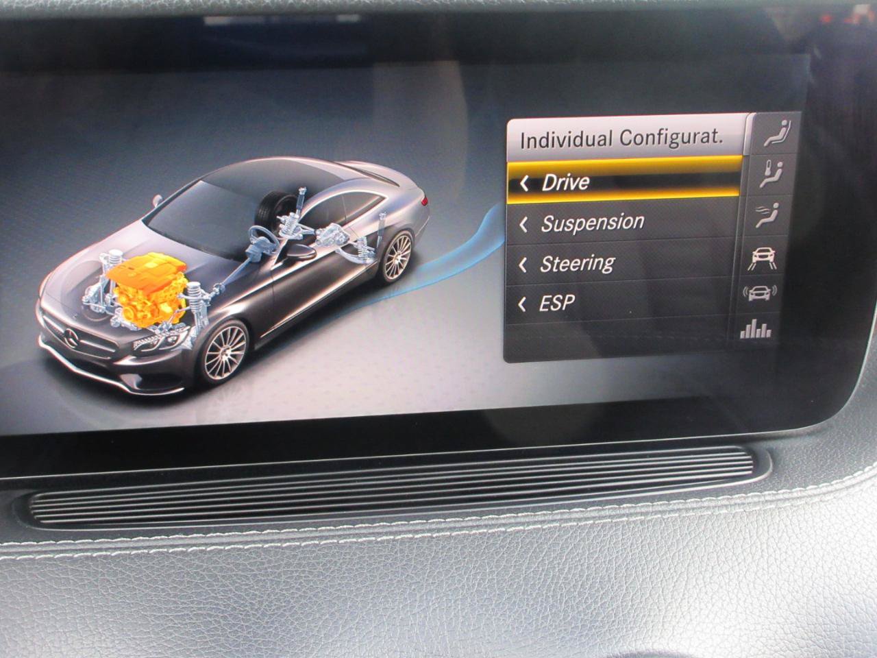 Used 2020 Mercedes-Benz S 560 4MATIC Coupe w/ AMG Line Exterior image 54