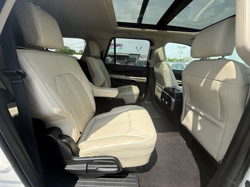 Used 2021 Ford Expedition Max Platinum AWD/4WD image 21