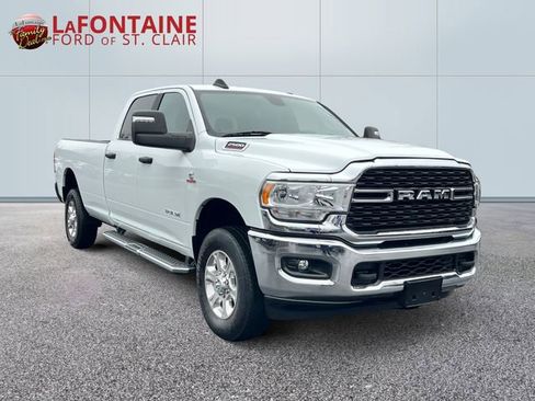 Used 2024 RAM 2500 Big Horn AWD/4WD image 3