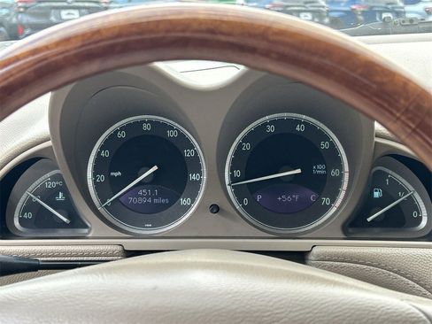 Used 2004 Mercedes-Benz SL 500 image 26