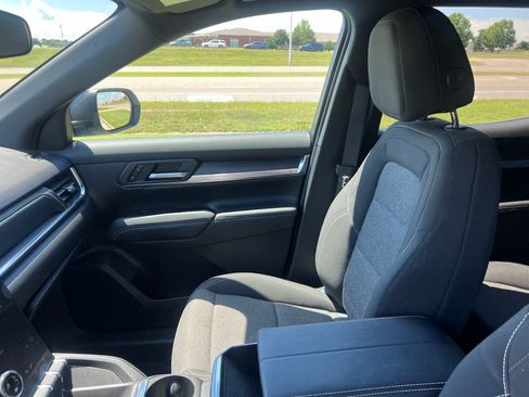 Used 2025 GMC Terrain Elevation AWD/4WD image 21