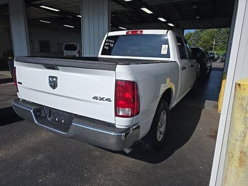 Used 2023 RAM 1500 Classic SLT w/ Electronics Group AWD/4WD image 4
