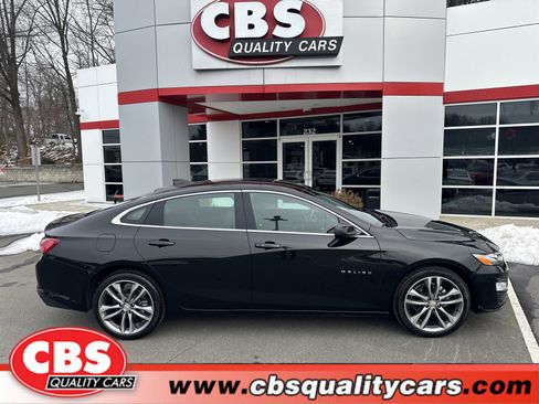 Used 2024 Chevrolet Malibu LT image 1