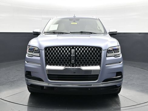 Used 2024 Lincoln Navigator Black Label AWD/4WD image 8
