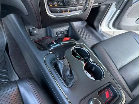 Used 2018 Dodge Durango R/T w/ Technology Group AWD/4WD image 8
