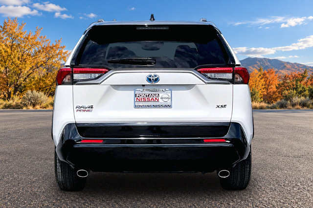 Used 2022 Toyota RAV4 XSE w/ Weather Package AWD/4WD image 5