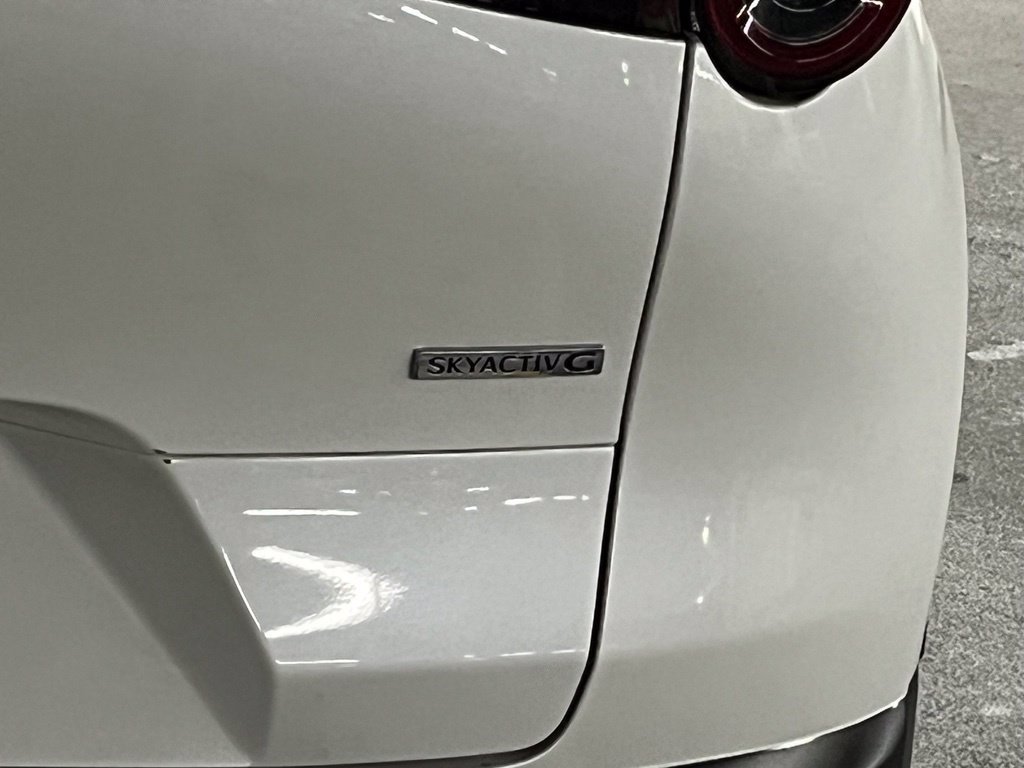 Used 2021 MAZDA CX-30 FWD 2.5 S w/ Select Package image 33