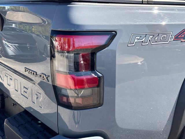 Used 2022 Nissan Frontier PRO-4X AWD/4WD image 13