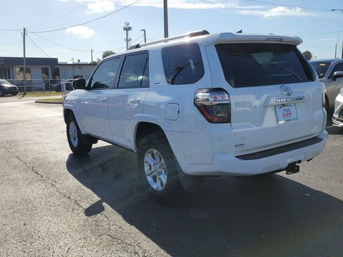 Used 2021 Toyota 4Runner SR5 Premium image 4