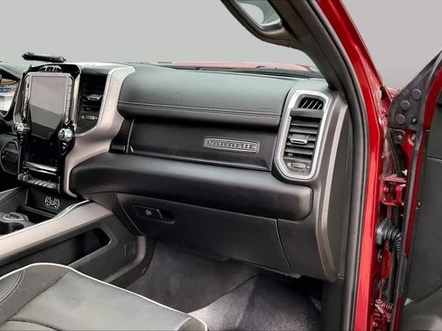 Used 2024 RAM 2500 Laramie w/ Night Edition AWD/4WD image 18