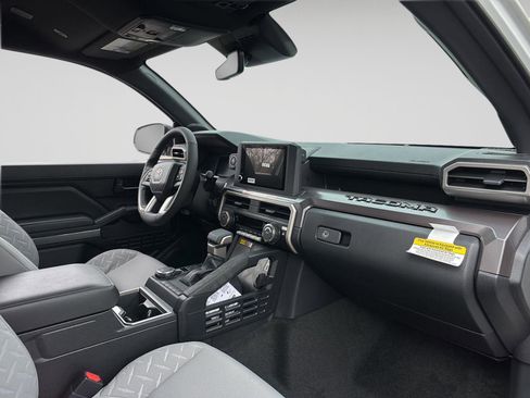 New 2026 Toyota Tacoma SR5 image 12