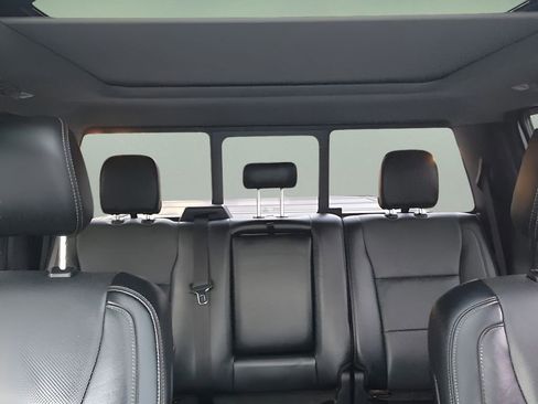 Used 2016 Ford F150 Lariat w/ Equipment Group 502A Luxury image 16