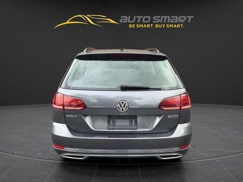 Used 2019 Volkswagen Golf S AWD/4WD image 4