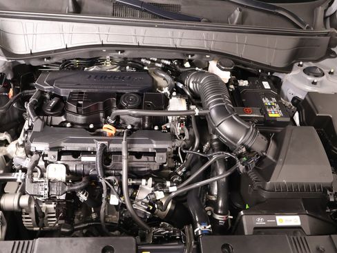 Used 2026 Hyundai Kona SEL Premium FWD image 18