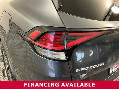 Used 2025 Kia Sportage EX FWD image 23