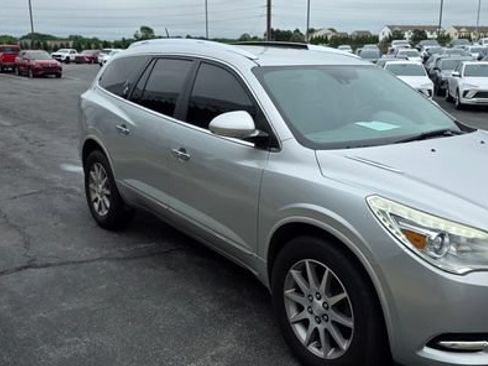 Used 2016 Buick Enclave Leather AWD/4WD image 2