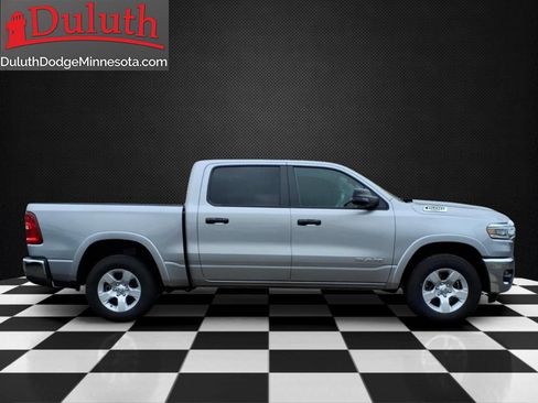 Used 2025 RAM 1500 Big Horn AWD/4WD image 6