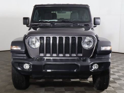 Used 2021 Jeep Wrangler Sport image 8