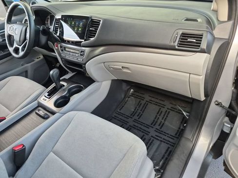 Used 2020 Honda Pilot EX image 21