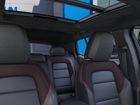 New 2026 Chevrolet Equinox EV RS image 25