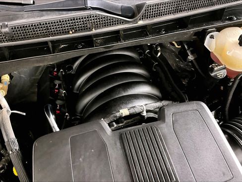 Used 2023 GMC Yukon XL Denali AWD/4WD image 32