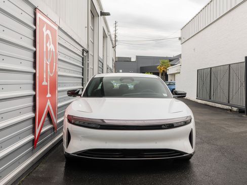 Used 2024 Lucid Air Touring AWD/4WD image 33