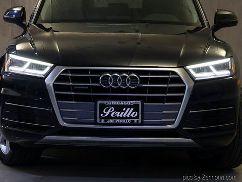 Used 2018 Audi Q5 2.0T Premium Plus w/ Premium Plus Package AWD/4WD image 6