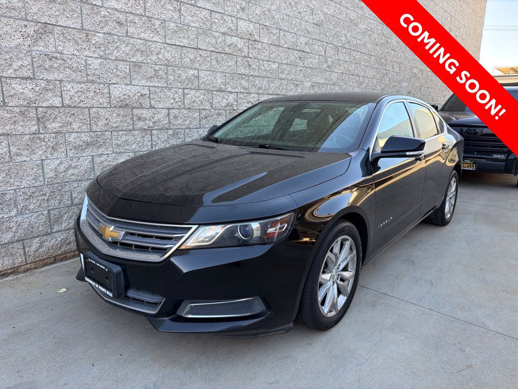 Used 2017 Chevrolet Impala LT FWD image 2
