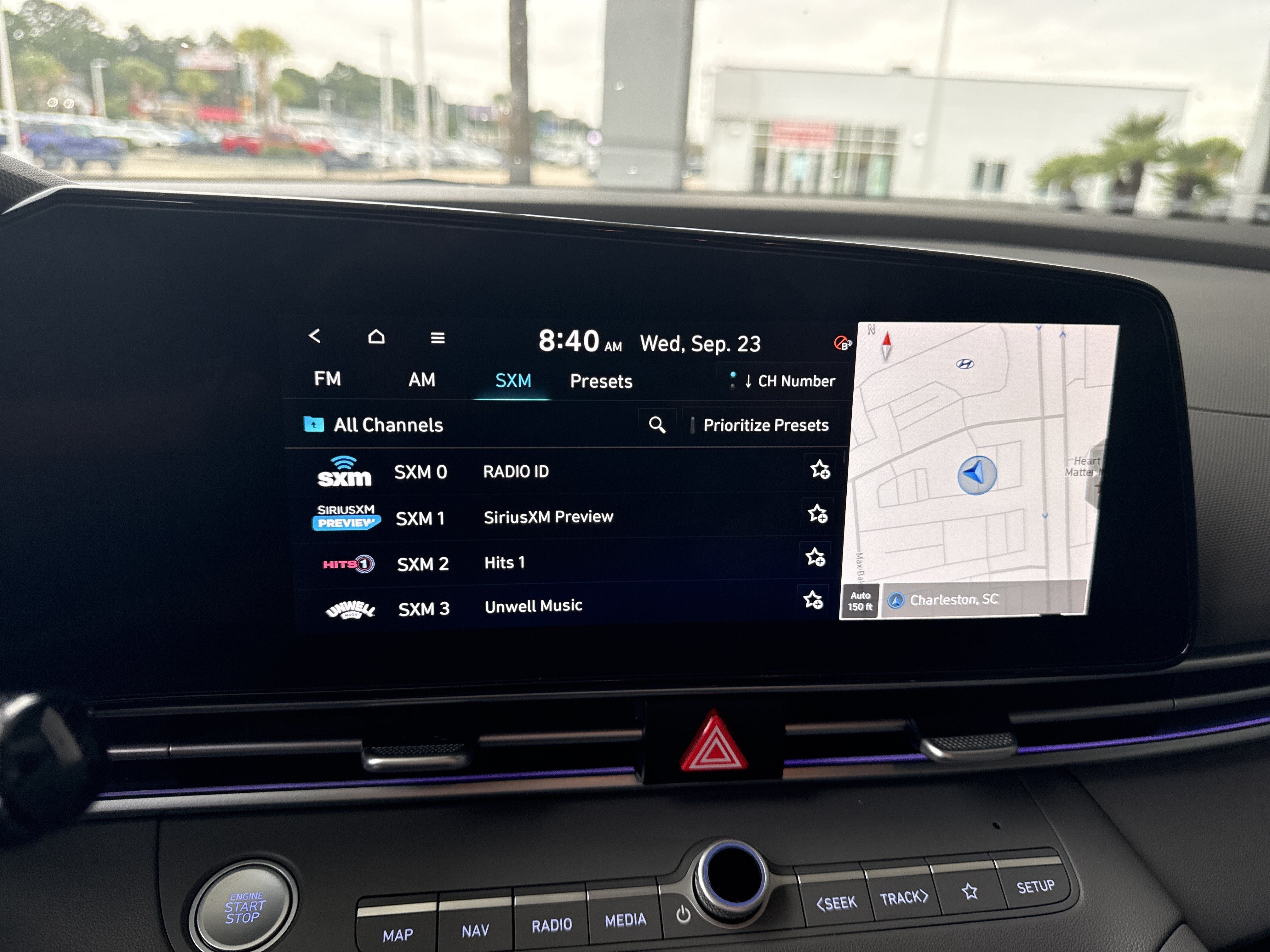 Used 2025 Hyundai Elantra SEL FWD image 22