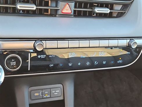 New 2026 Hyundai Ioniq 5 Limited image 11