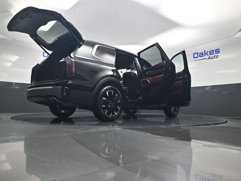 Certified 2025 Kia Telluride SX Prestige AWD/4WD image 65