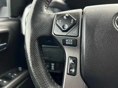 Used 2021 Toyota Tacoma TRD Off-Road w/ Technology Package image 10